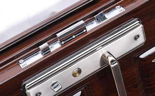 临城24小时上门开锁公司